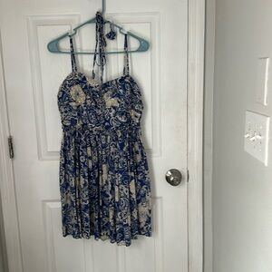 NEW- Summer dress colors of blues paisley and beige